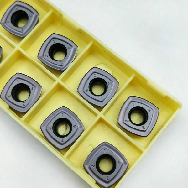 SDMT 120512-PH LF6018 (Steel, Stainless Steel) Milling insert