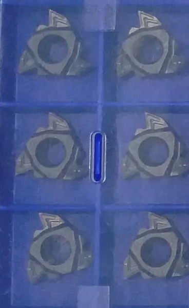 Z16IR AG60 Carbide insert for a lathe tool