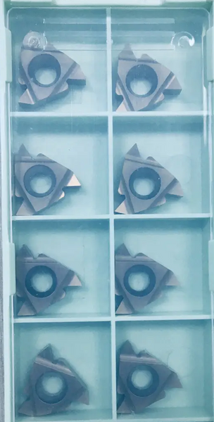16 IR AG 60 P8090U (Stahl, Edelstahl, hitzbest&auml;ndige Legierungen,) Hartmetalleinsatz f&uuml;r Drehwerkzeug